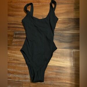 Madewell Ribbed Bodysuit XS | Black Scoop Neck Stretch NWT (0712)